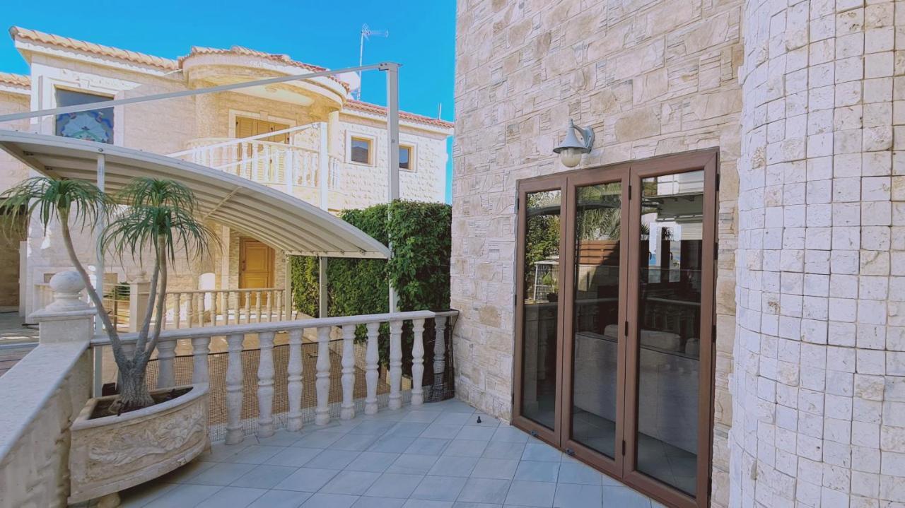 Stay Ocean View Villa Paralímni Extérieur photo